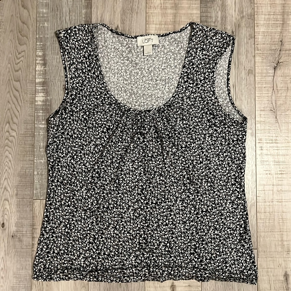 Ann Taylor Loft Floral Top